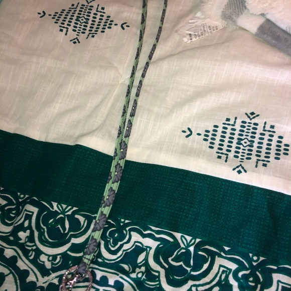 🐾Vera Bradley Teal And Grey Floral Lanyard🐾 - Picture 1 of 1